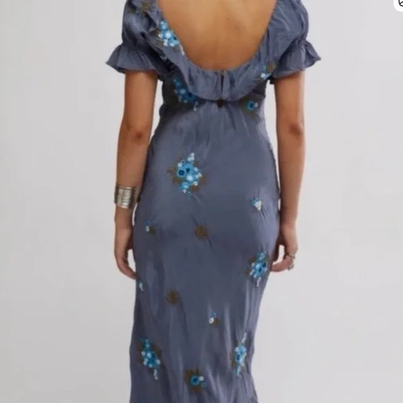 New Free People Bali Santa Cruz Ruffle Blue Floral Embroidered Maxi Dress M - Picture 3 of 16